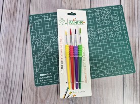 Set 4 pinceles colores con grip goma